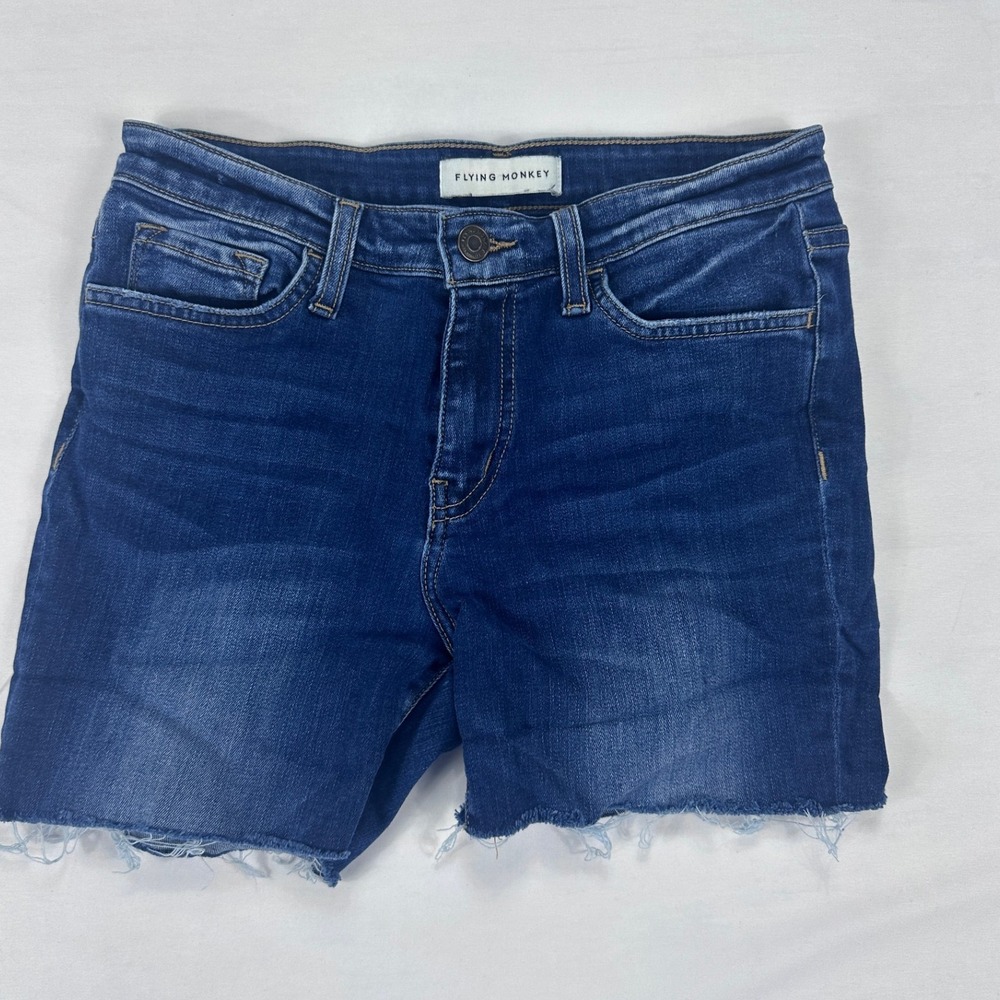 Flying Monkey Denim Shorts Raw Hem Stretch Blue Wash‎ Women's Size 27 Casual
